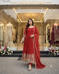 Robe Anarkali de luxe en Georgette à sequins brodés avec pantalon en micro-soie et dupatta pour femme DD 1290 - Product Image 3
