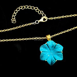 Colgante de Plata de Ley 925 con Turquesa Azul Tallada a Mano en Forma de Flor, Bañado en Oro Vermeil, con Gema de Turquesa Azul, Cristal Tallado a Mano, Venta al por Mayor - Product Image 6