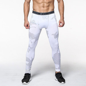 Ensemble de compression haute performance pour hommes, vêtements de sport respirants en tissu extensible pour l'entraînement athlétique - Product Image 3