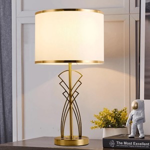 Lampe de table traditionnelle en fer forgé écologique KS International, abat-jour en forme de tambour, lumière de bureau pour salon, décoration intérieure - Product Image 2