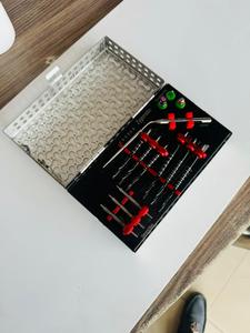 Kit Quirúrgico Zigomático con Fresas de Diamante e Instrumentos para Cirugía General, Certificado CE Clase II, Uso Manual - Product Image 3