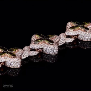 Marquise Cut Green Peridot Four Leaf Clover <b>Bracelet</b> <b>Infinity</b> Link <b>Bracelet</b> Passes Diamond Tester Shamrock Lucky Spring Jewelry - Product Image 1