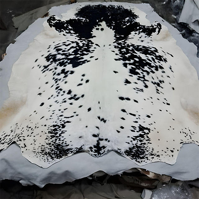 ลายจุดขาวดำ