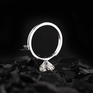 Bague de fiançailles en argent sterling 925 avec moissanite taille ronde, plaquée rhodium, alliance scintillante, bijoux de mariée élégants pour femmes - Product Image 6