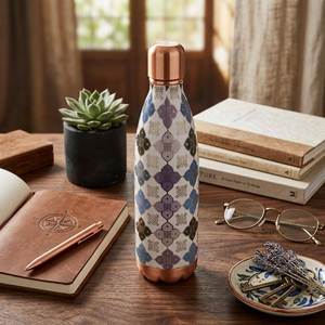 Botella de Agua de Cobre Puro Martillada a Mano de 1000 ml |   Botella Ayurvédica a Prueba de Fugas para Beber |   Botella de Cobre Hecha a Mano para el Hogar, Oficina o Gimnasio - Product Image 6