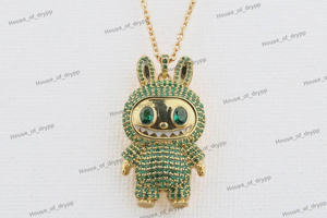 Lindo conejito colgante Iced Out Moissanite diamante colgante chapado en oro rosa collar con pavé ajuste diseño de personaje de dibujos animados - Product Image 4