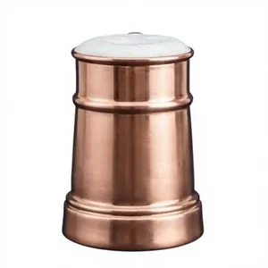 Jarra de cobre cepillado con tapa blanca, estilo vintage, taza de cerveza metálica, estilo clásico de taberna con acento horizontal - Product Image 1