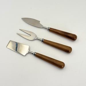 Juego de Herramientas para Queso con Mango de Madera de Acacia, Cuchillo y Tenedor para Queso, Acero Inoxidable Pulido a Espejo, al Precio Más Bajo en India - Product Image 3