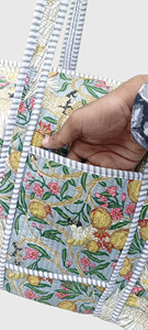 Sac de voyage jacquard bleu clair à motif floral de citron et de perroquet, grande capacité, sac de week-end - Product Image 4