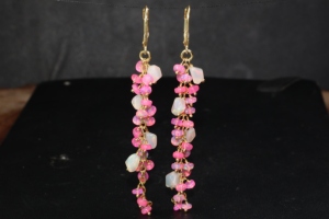 Pendientes de aro de alta calidad hechos a mano con cuentas de ópalo, chapados en plata, piedra natural, modernos y elegantes. - Product Image 5