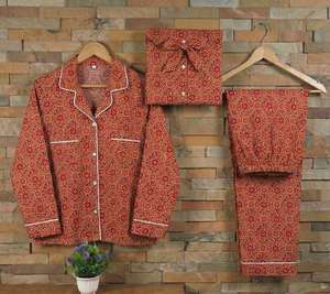 Conjunto de Pijama de Algodón Tejido con Estampado Floral a Mano para Mujer, de Manga Larga, con Bolsillos, Ideal para Regalo - Product Image 1