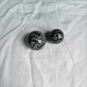 Sphère d'obsidienne flocon de neige naturelle, pierre volcanique noire polie, boule de cristal pour la méditation, le Reiki, la décoration intérieure, vente en gros - Product Image 2