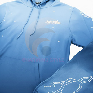 Ensemble de survêtement streetwear personnalisé vintage pour homme, comprenant un sweat à capuche zippé délavé à l'acide et un pantalon de jogging évasé à jambe droite - Product Image 3
