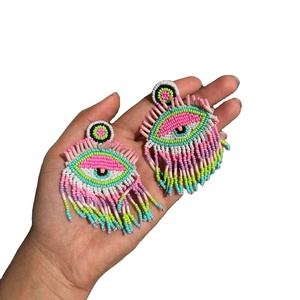 Boucles d'oreilles brodées de perles, boucles d'oreilles multi-perles personnalisées, bijoux de fête pour femmes au meilleur prix, boucles d'oreilles en perles - Product Image 1