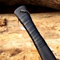 Hache viking à double tête forgée à la main – Tête en acier au carbone gravée à l'acide, manche en bois de frêne massif avec fourreau en cuir – Haches OEM personnalisées