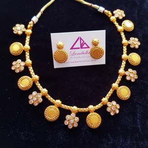Matte Coin Style 18K Gold Plated Zircon Geometric Casual Choker Necklace Set - Product Image 1