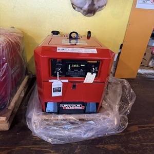 Máquina de Soldar Lincoln, Equipo de Soldadura de Electrodos Eléctricos Sprinter de Alto Rendimiento para Uso Industrial en Fabricación de Metales - Product Image 6