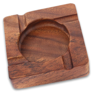 Cendrier carré en bois de noyer fait main, cendrier à cigarettes en bois de luxe portable avec 4 fentes pour la décoration de la maison ou du bureau - Product Image 1