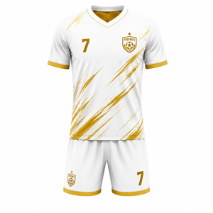 Ensemble d'uniformes de football personnalisés haut de gamme pour hommes : maillot, short, chaussettes, vêtements de sport d'équipe, respirant, séchage rapide, polyester, numérique - Product Image 1