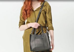 Wholesale Premium Quality Women Genuine Leather Crossbody Tote Bag Fashion <b>Shoulder</b> Bag Modern Black Office Travel Bag - Product Image 4