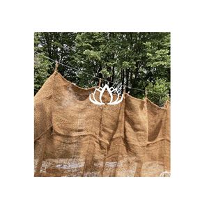 Toldo de Cuero Transpirable en OFERTA |   Malla de Sombra de Alta Calidad, Diseño Moderno para Granjas, Ecológica, para Uso en Exteriores - Product Image 1