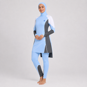 Ensemble Burkini Modeste 4 Pièces Personnalisé pour Femmes Musulmanes à Manches Longues avec Logo Imprimé sur le Devant - Product Image 3