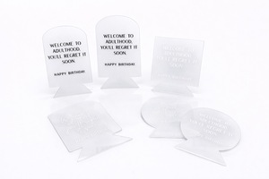 Placa de Acrílico Personalizada con Mensaje, Letrero Divertido de Cumpleaños para Escritorio, “Bienvenido a la Juventud”, Decoración Moderna para Regalo - Product Image 5