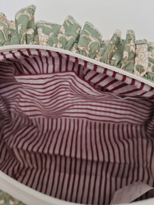 Bolsa Cosmética Ecológica Moderna con Rayas, Estampado Floral Verde Tigre, Acolchada, con Volantes, Hecha a Mano, de Algodón, para Maquillaje y Organizador de Lápiz Labial - Product Image 6