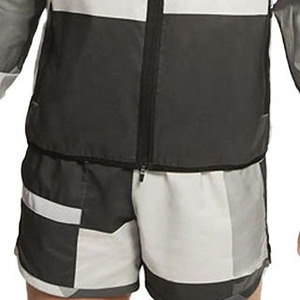 Conjunto Corto Cortavientos al por Mayor 2026 para Hombre, 100% Poliéster, Estilo Urbano, Chaqueta con Cremallera de Nylon y Pantalones Cortos de Dos Piezas con Logotipo Personalizado - Product Image 3