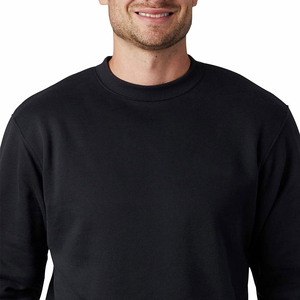 เสื้อสเวตเชิ้ตคอกลมสีดำแบบเรียบ ผลิตตามสั่ง (OEM) สำหรับฤดูหนาว คุณภาพพรีเมียม สวมใส่ได้ทั้งชายและหญิง เหมาะสำหรับลำลอง สตรีทแวร์ และออกกำลังกาย ส่งตรงจากโรงงาน - Product Image 6