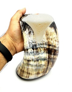 Mug en corne de bœuf Viking de qualité supérieure, personnalisé, couleur naturelle, couvercle, isolation sous vide, 18 oz, écologique, pour fêtes, minimaliste - Product Image 2