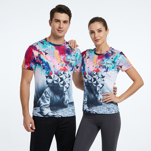 Camiseta con estampado gráfico geométrico abstracto único |   Camiseta Sublimada con Estampado de Pareja para Ropa Urbana y de Moda - Product Image 1