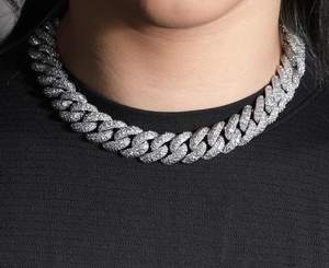 Cadena de eslabones cubanos Miami de plata 925 con moissanita engastada de corte redondo, joyería fina de moda hip hop para hombre, ideal para fiestas. - Product Image 2