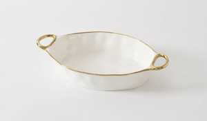 Plato de Servir de Metal de Forma Irregular con Borde Dorado, Diseño Minimalista, Hecho a Mano para Fiestas, Café, Té, Desayuno, Bocadillos y Hogar - Product Image 4