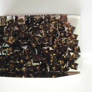 ควอตซ์สีน้ำตาลธรรมชาติ 5 มม. ทรงสี่เหลี่ยมเจ้าหญิงคัท คุณภาพดีที่สุด พลอยเม็ดเดี่ยวสำหรับทำเครื่องประดับและสร้อยคอ - Product Image 3