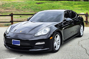 Porsche Panamera S 2010 - Product Image 3