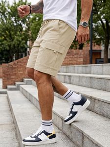 Shorts de sport premium pour hommes en tissu polyester/coton, design respirant, fermeture à cordon de serrage pour l'entraînement, les sports et le quotidien - Product Image 1