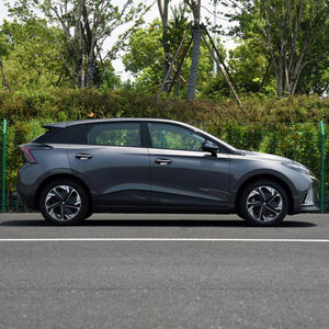 2023 MG <span class=keywords><strong>ZS</strong></span> Premium Blue China Véhicules Voiture d'occasion bon marché à vendre MG <span class=keywords><strong>ZS</strong></span> 1.5L Voiture d'occasion automatique (Dépôt) - Product Image 2