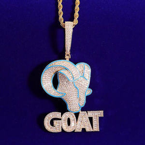 Colgante de Cabeza de Cabra con Moissanita, Chapado en Oro de 18K, Micro Pavé, Corte Brillante Redondo, Estilo Hiphop, Unisex - Product Image 1