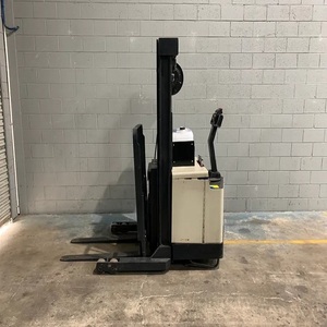 Chariot élévateur à conducteur marchant d'occasion de qualité robuste, conçu pour un déplacement rapide en entrepôt et des performances fiables - Product Image 2