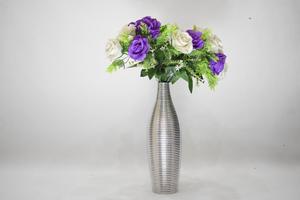 Jarrón de Metal Contemporáneo para Decoración, con Acabado Artesanal Portátil que Realza la Presentación del Hogar y el Uso Diario - Product Image 5