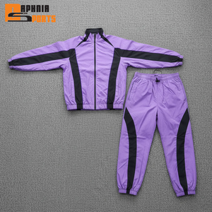 Conjunto Deportivo de Dos Piezas para Hombre, Chaqueta Cortavientos Personalizada con Diseño de Pedrería, Cierre de Cremallera, Material de Poliéster/Nailon - Product Image 1