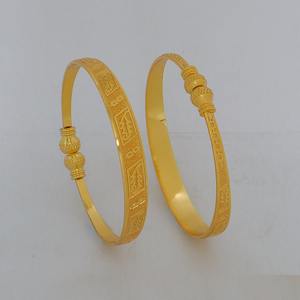<b>Fashion</b> High Quality Stainless Steel Jewelry Wholesale Bulk Gold Plated Bangle <b>Bracelet</b> Luxury Geometric Bangle For Women GIft - Product Image 2