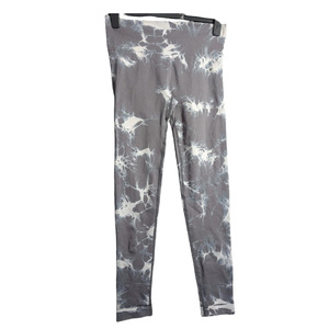 Leggings Deportivos Sin Costuras Grises Tie Dye Sin Marca, Leggings de Yoga con Efecto Fruncido en Glúteos - Product Image 1