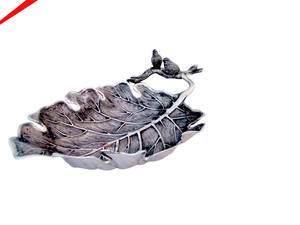 Plateau de service court en aluminium unique avec trous pour verres et rangement pour citrons, idéal pour mariages et fêtes - Collection mondiale 2026 - Product Image 4