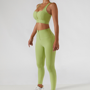 Professional Women's Seamless Yoga Set Plus Size Solid Pattern Nylon/Cotton 2-Piece Fitness Apparel Anti-static Breathable - Product Image 1