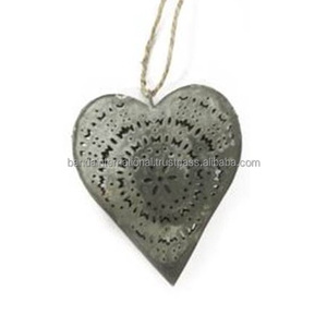 Coeur décoratif suspendu en fer avec argent fini pour la décoration de la maison et d'autres décorations de Noël - Product Image 4