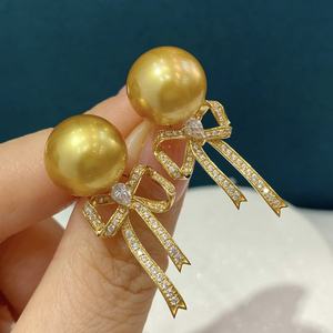 Pendientes de Perlas Fabricadas con Plata de Ley S925 y Oro Natural, Estilo de Lujo Ligero, Caja de Regalo, Venta al por Mayor - Product Image 1