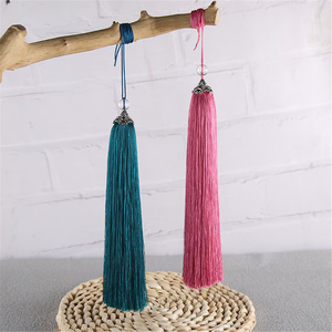 Pampilles en soie extra-épaisses de 80 mm de haute qualité, longues pampilles pendantes, accessoires artisanaux en soie haut de gamme avec une grande visibilité - Product Image 2