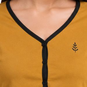 Ensemble de détente pour femme Mustard And Black, comprenant un cardigan court à manches longues en maille douce boutonné et un pantalon de pyjama à jambes larges, vêtements de nuit - Product Image 4
